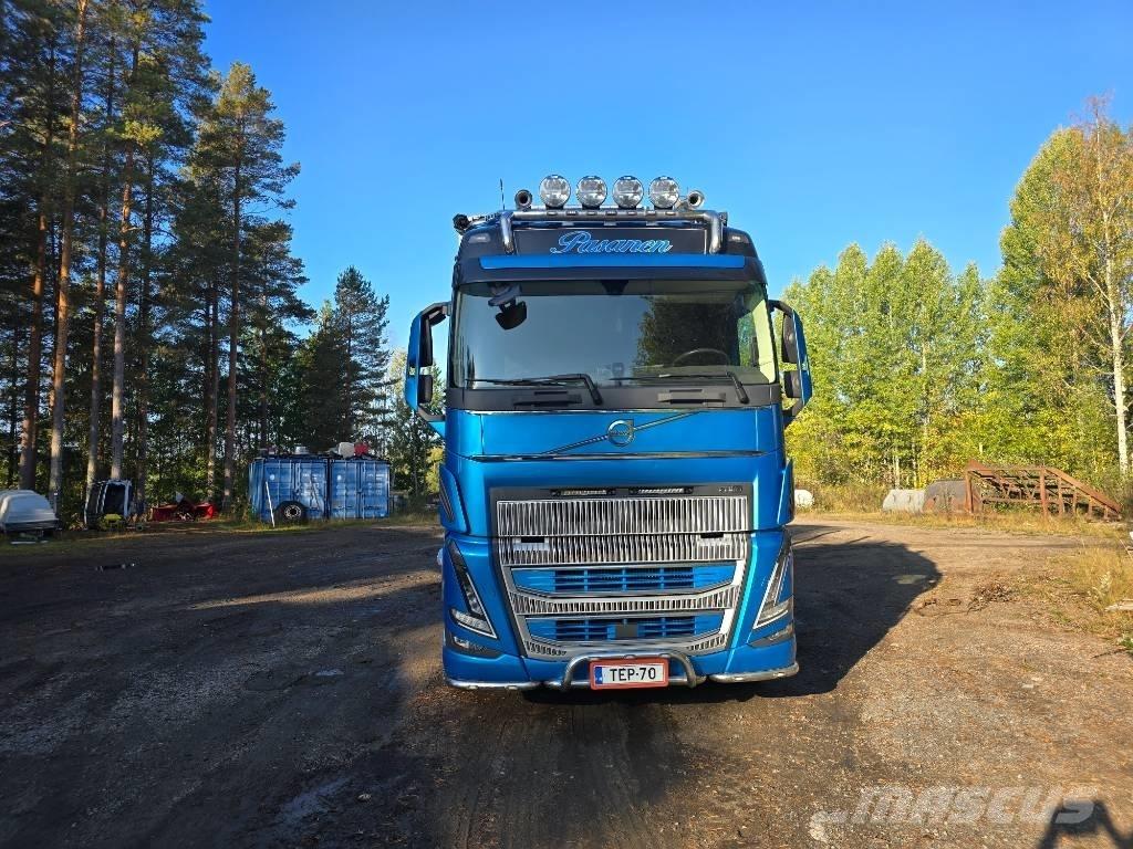 Volvo FH 16 750 Log trucks