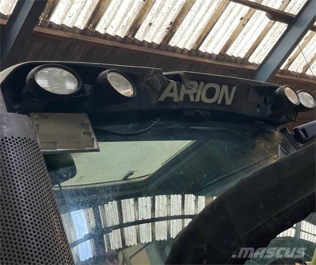 CLAAS Arion 420 Tractors