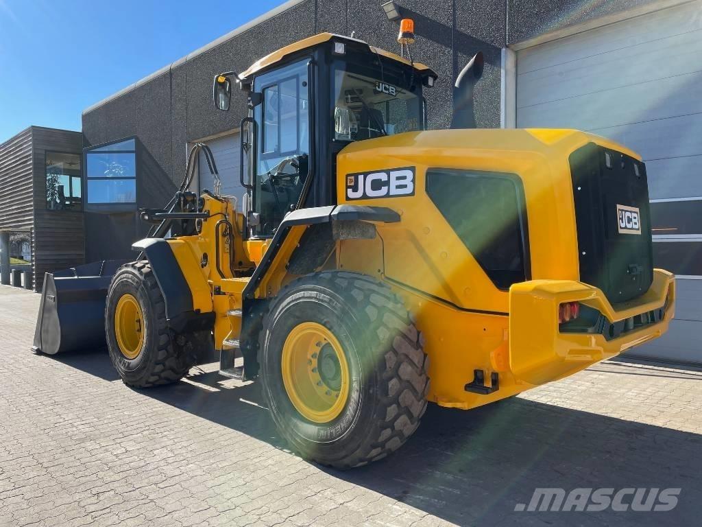 JCB 427 Wheel Loaders