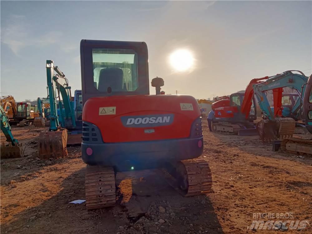 Doosan DH 60-7 Mini Excavators <7t (Mini Diggers)