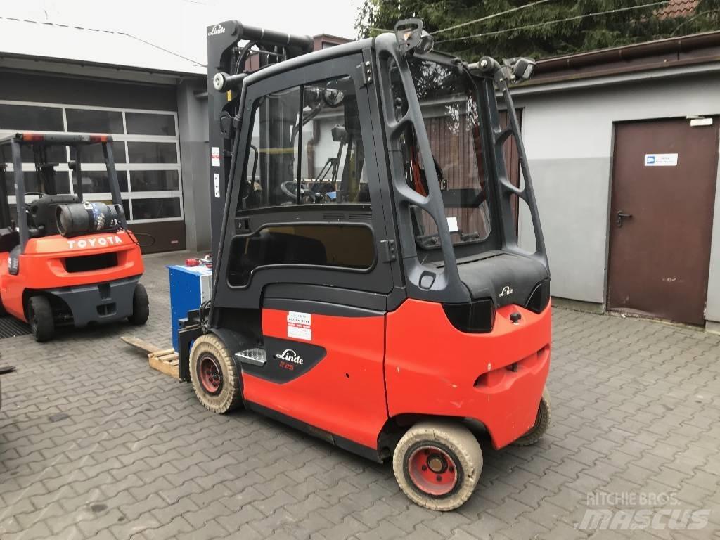 Linde E25H-01/600 Electric Forklifts