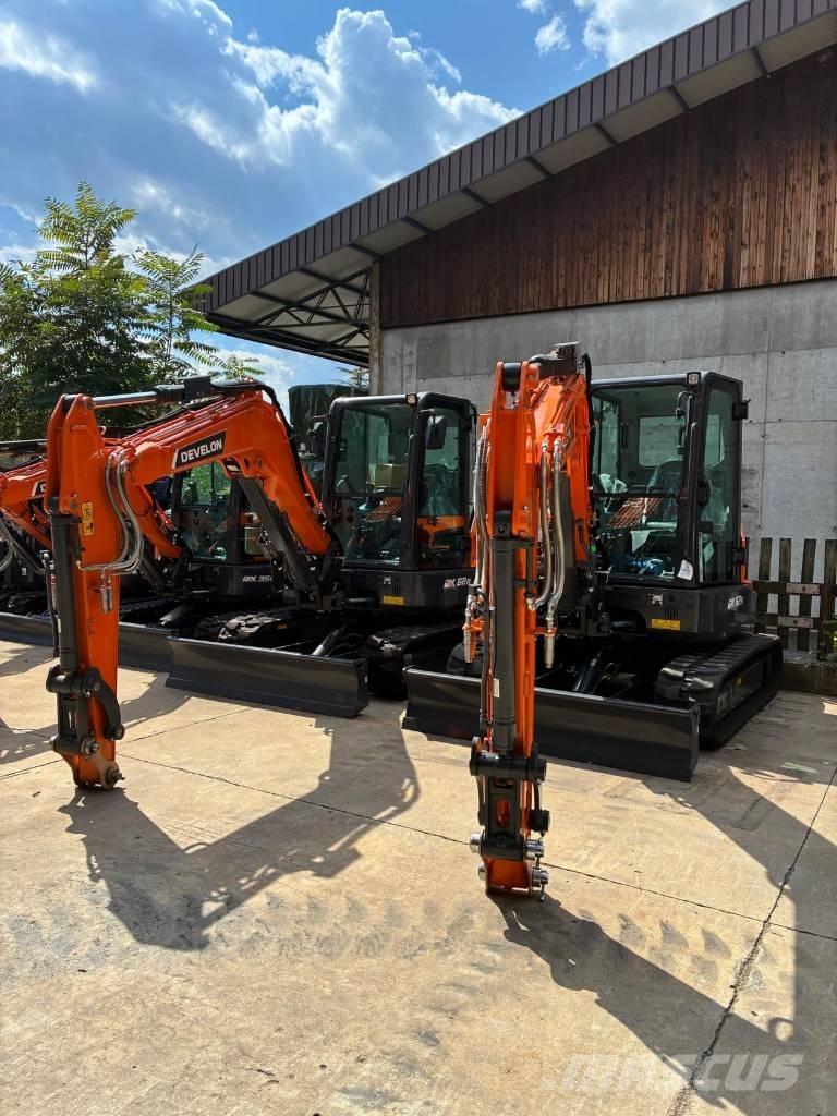 Develon DX 27 Z-7 Mini Excavators <7t (Mini Diggers)
