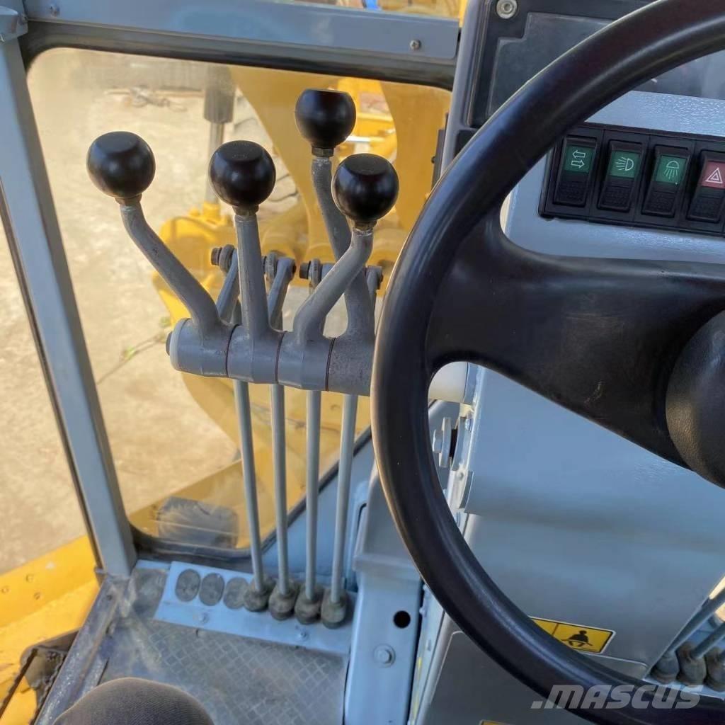 CAT 140 K Motor Graders