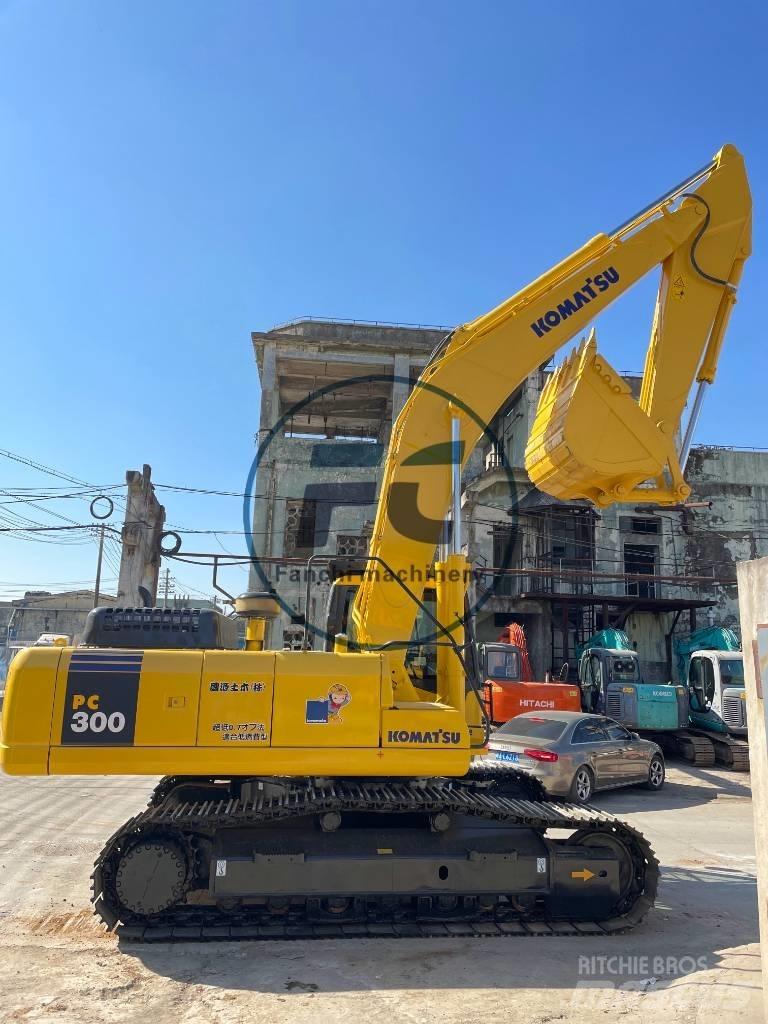 Komatsu PC 300 Crawler Excavators