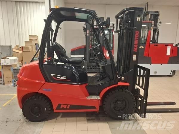 Manitou MI25D Rough Terrain Trucks