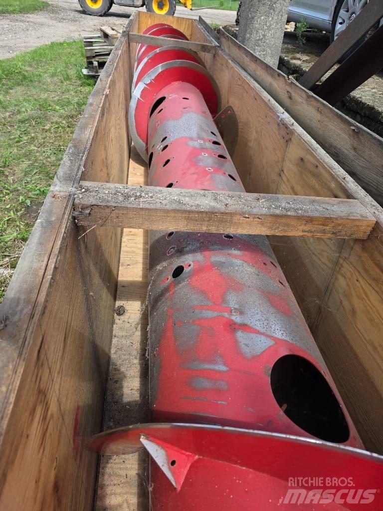 Case IH 3050 Harvester Headers