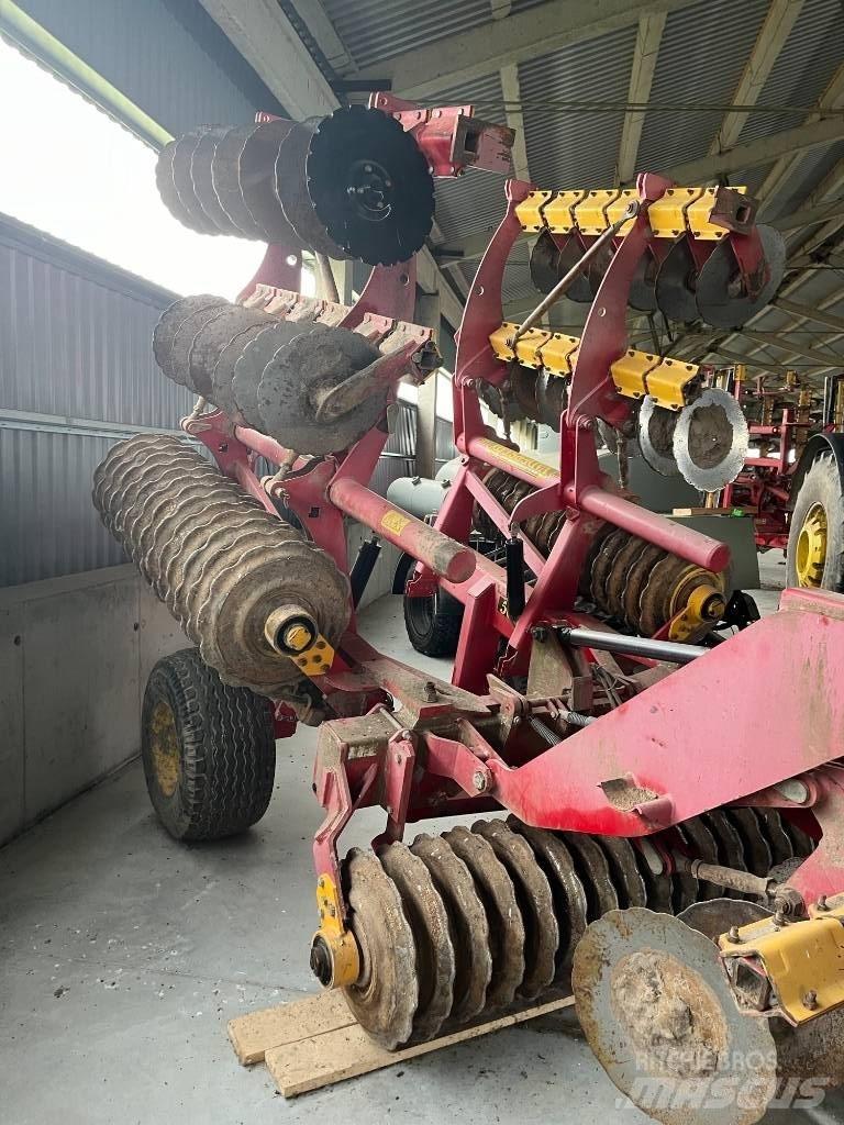 Väderstad Carrier500 Disc Harrows