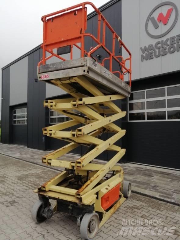 JLG 2646 ES Scissor Lifts