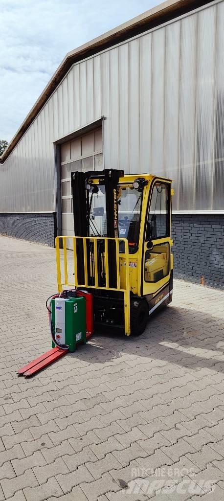 Hyster A1.5XNT Electric Forklifts