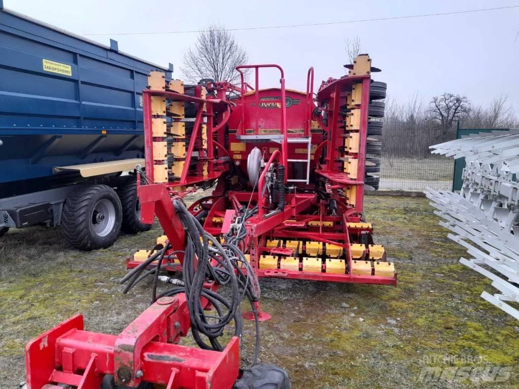 Väderstad RapidA600S Farm Drills