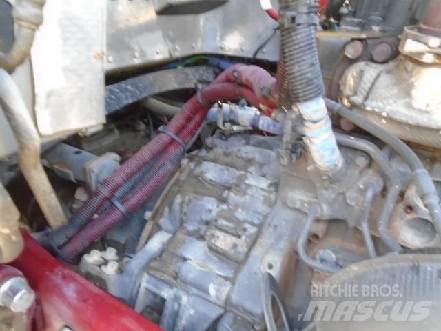 Peterbilt 359 Conventional Trucks / Tractor Trucks