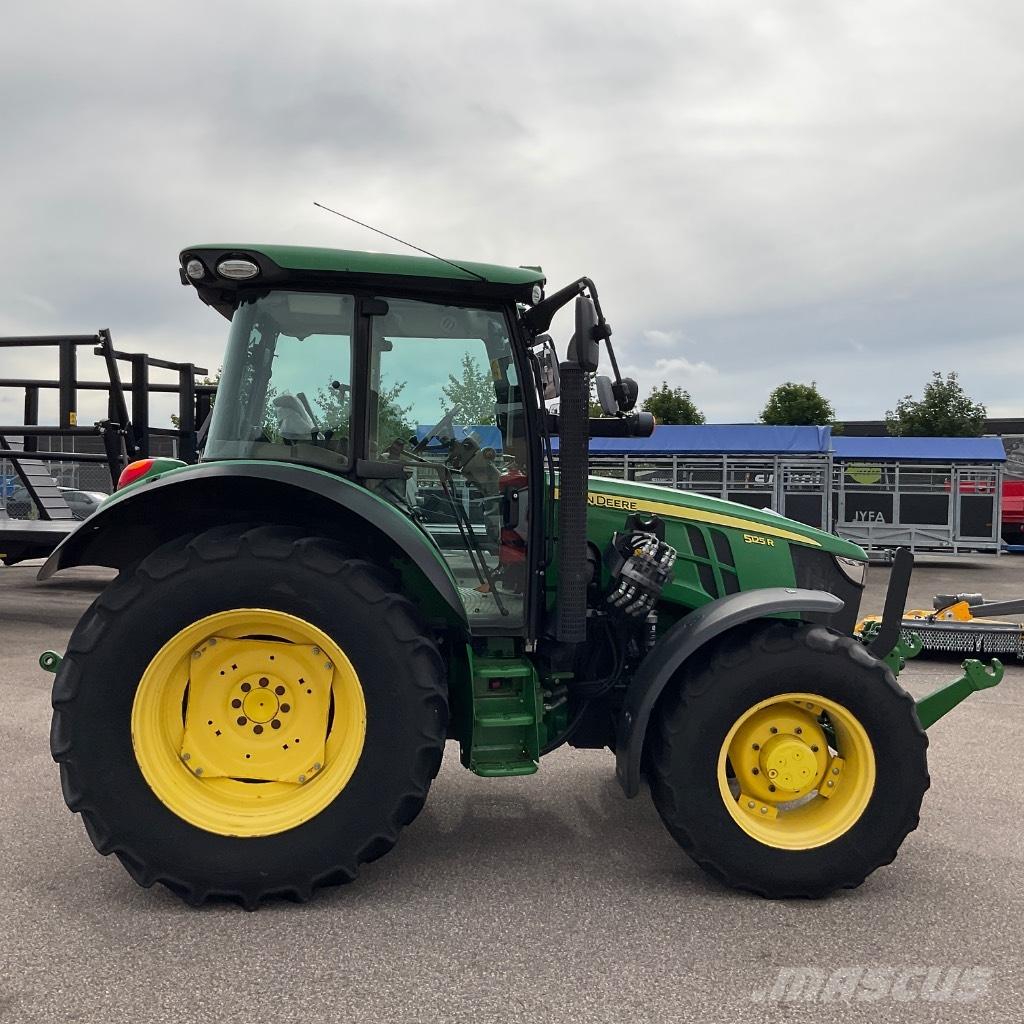John Deere 5125R Tractors
