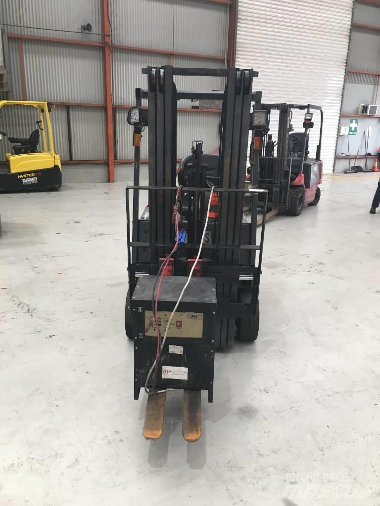 Nichiyu FBT18PN-75BC Electric Forklifts