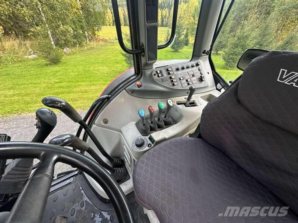 Valtra N 111 HiTech Tractors