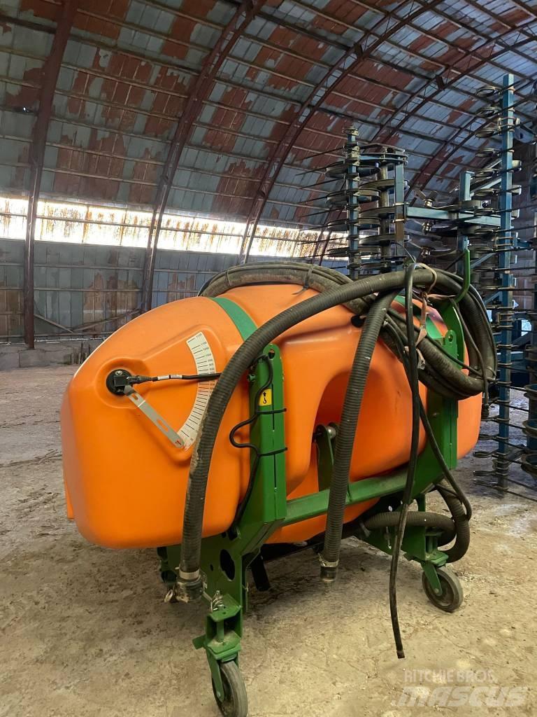 Amazone UF 1801 Mounted sprayers