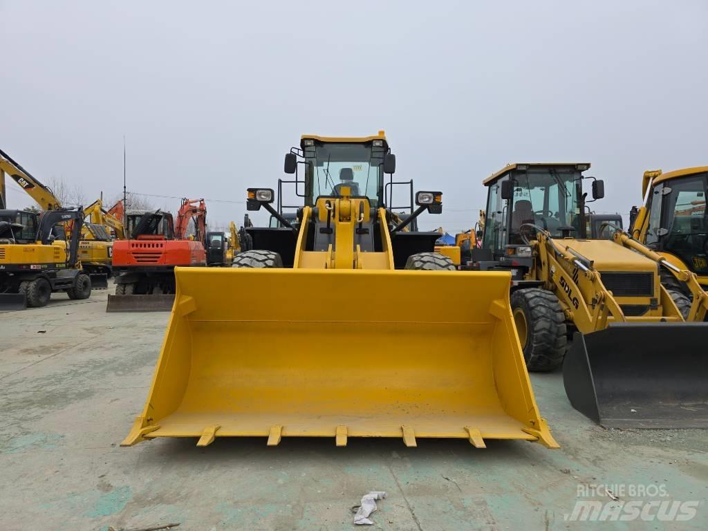 SDLG LG 956 F Wheel Loaders