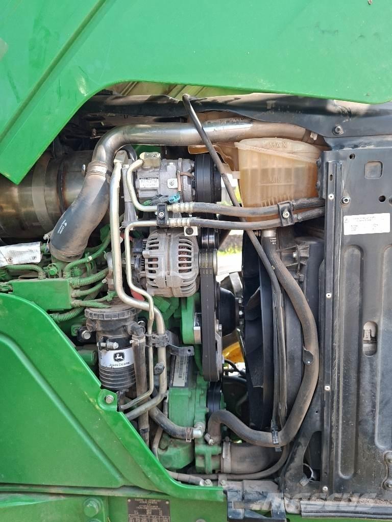 John Deere 6110M Tractors