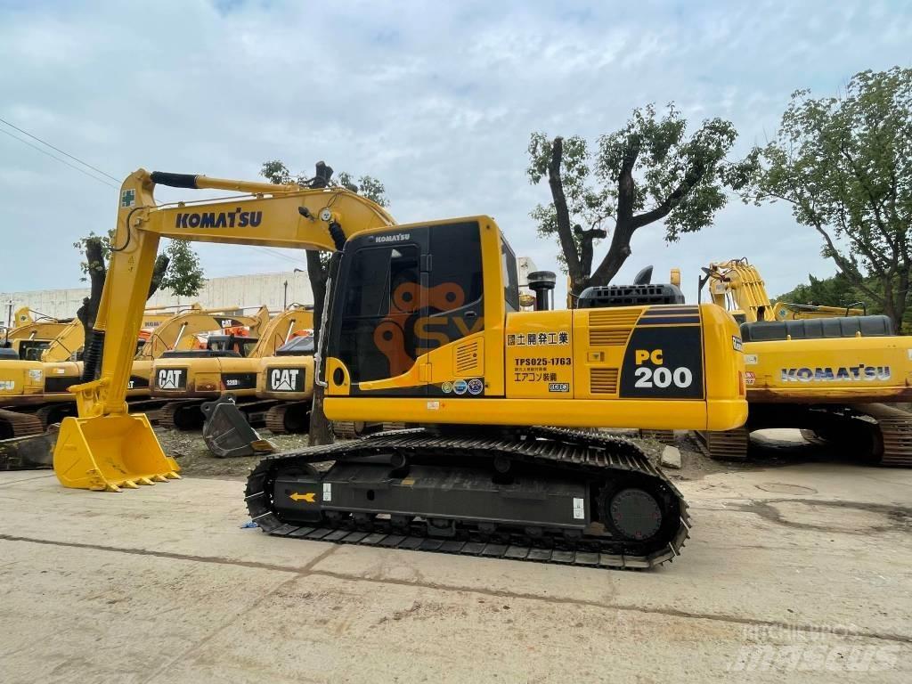 Komatsu PC 200 Crawler Excavators