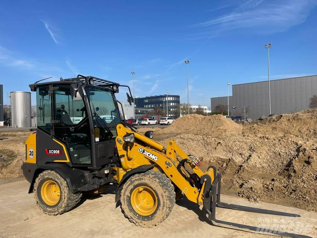 XCMG XC908 Skid Steer Loaders