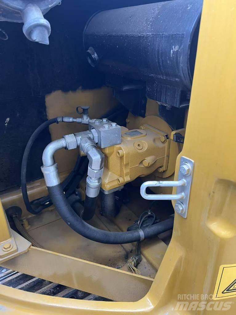 CAT 307 Mini Excavators <7t (Mini Diggers)