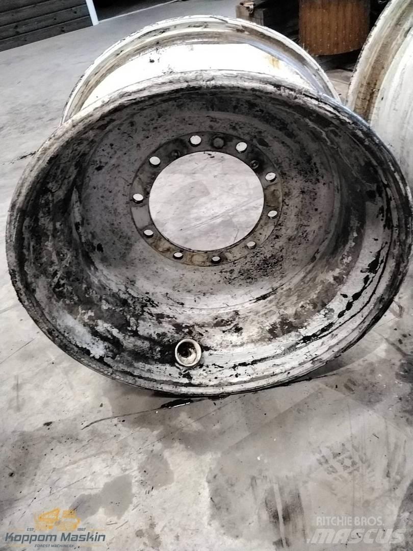Sampo Hr46x 15x28 Tires, wheels and rims