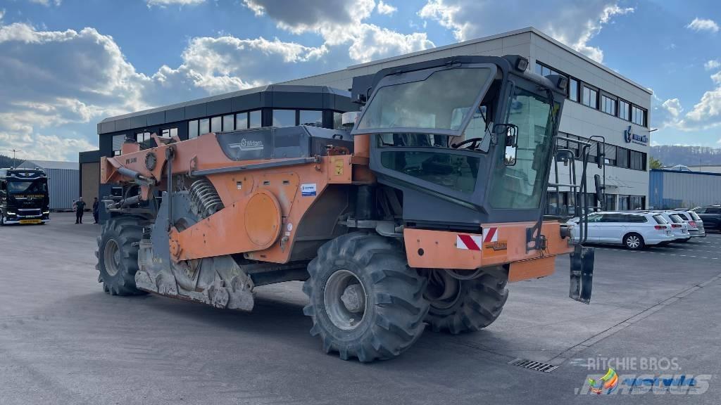 Wirtgen WR2400 Asphalt Recycling Equipment