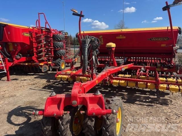 Väderstad Rapid400S Farm Drills