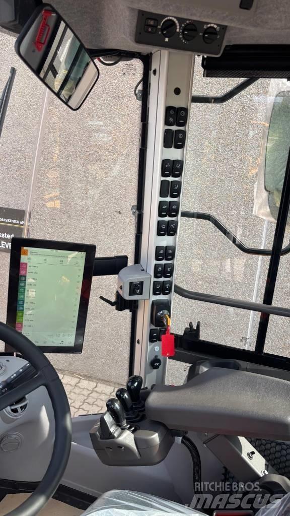 Volvo L110H Wheel Loaders