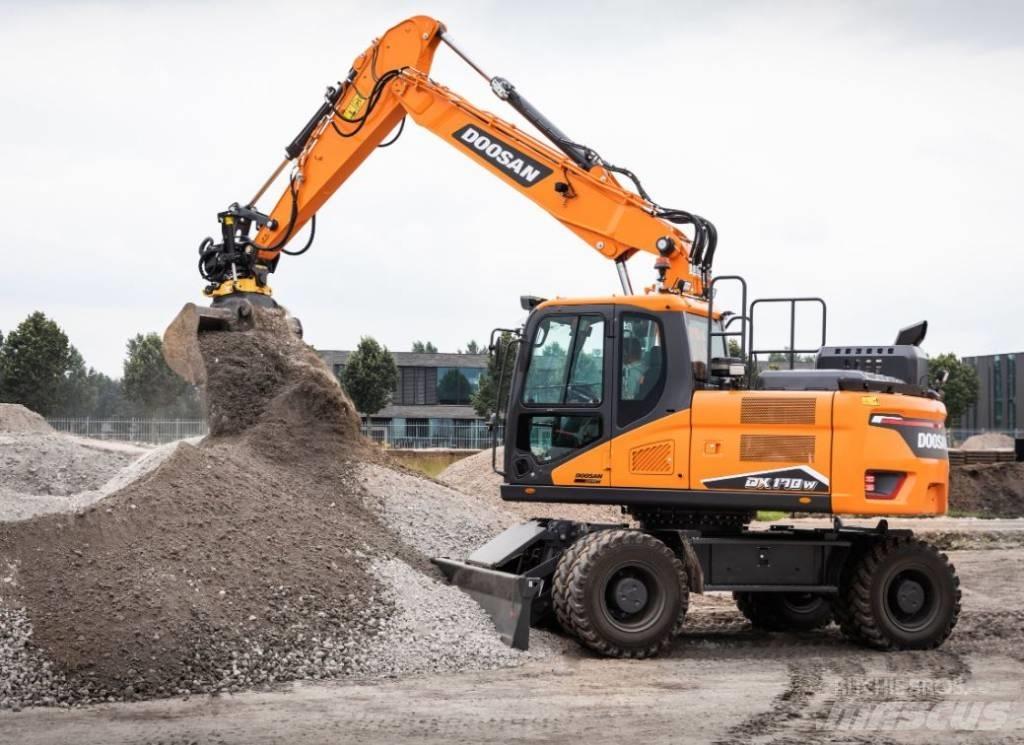 Develon DX170W-7 Wheeled Excavators