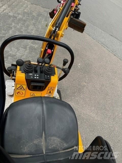 JCB 8010CTS Mini Excavators <7t (Mini Diggers)