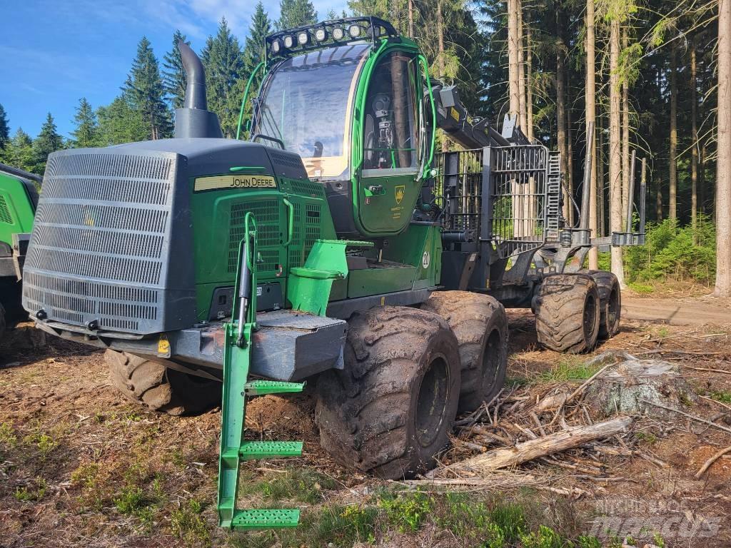 John Deere 1210 G Forwarders