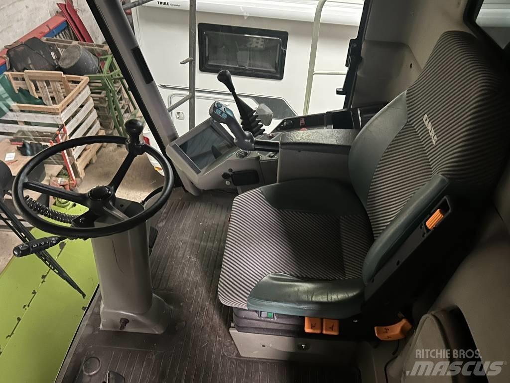 CLAAS Lexion 460 Combine Harvesters