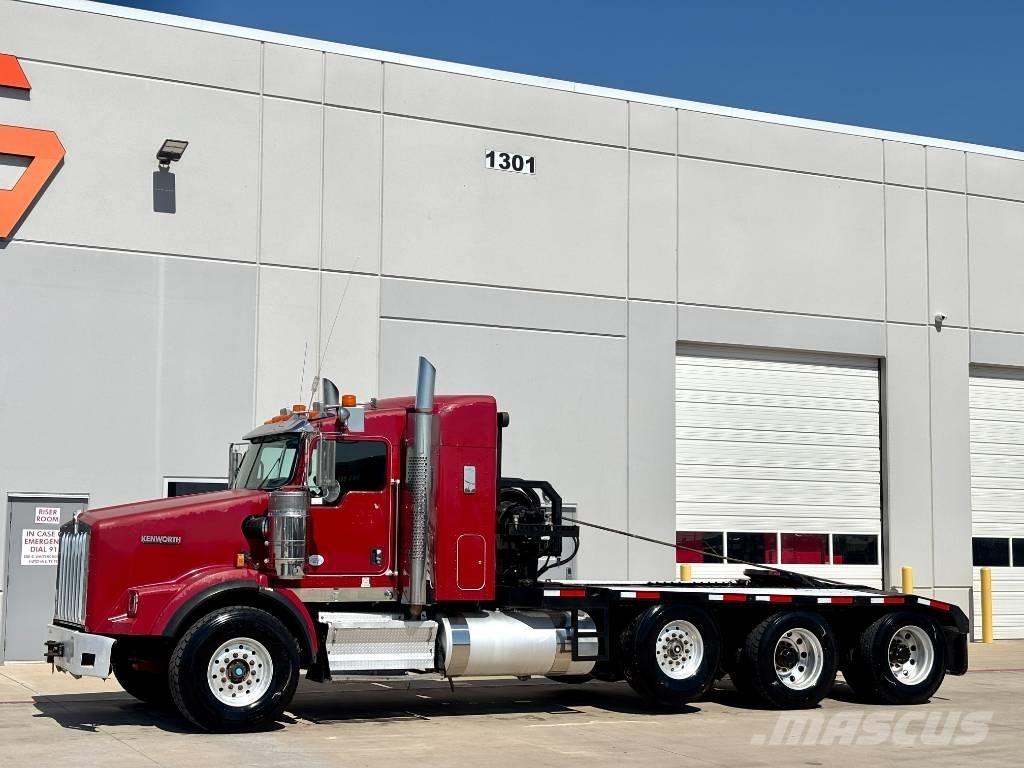 Kenworth T800 Tow Trucks / Wreckers