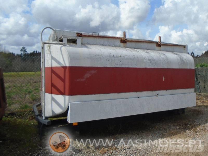 Volvo cisterna Other Trucks