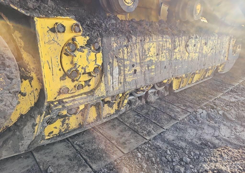 Komatsu D 71 PXI-24 Crawler dozers