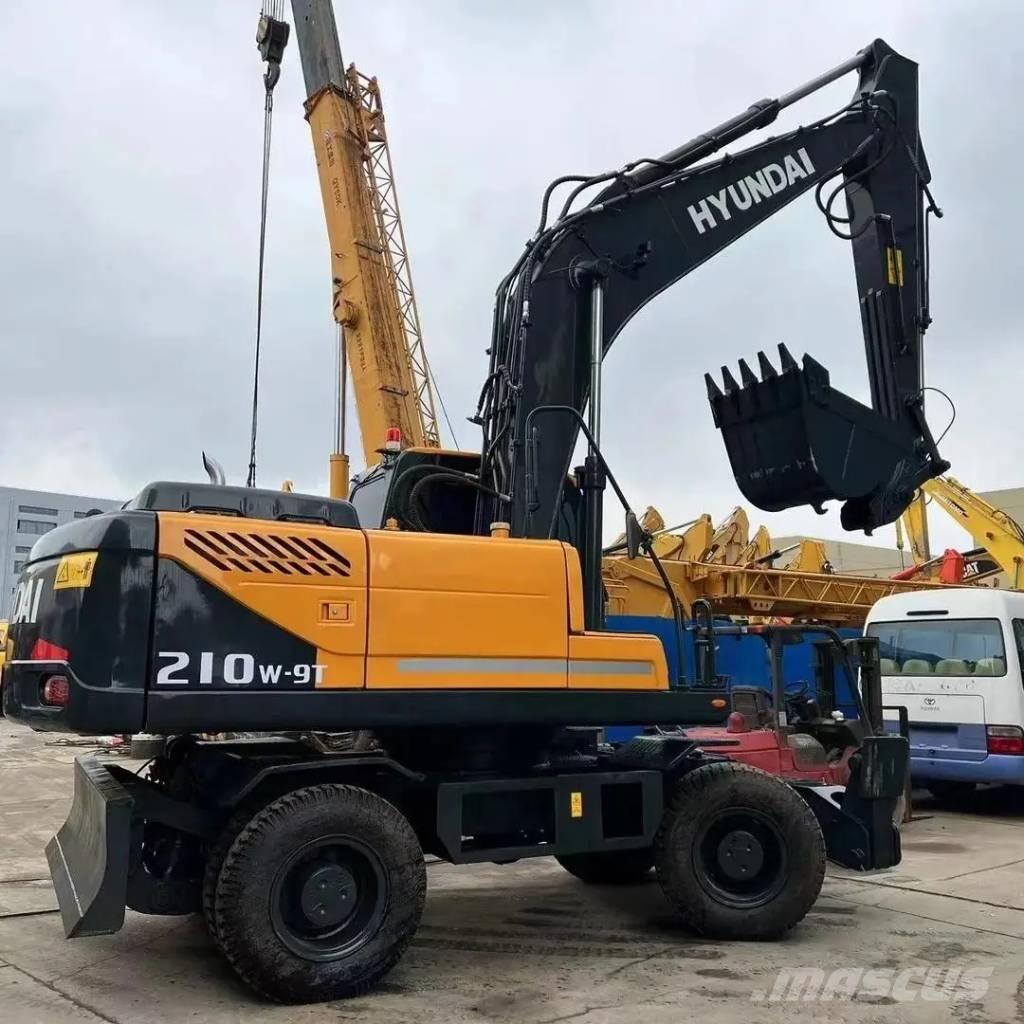 Hyundai R210W-9T Wheeled Excavators