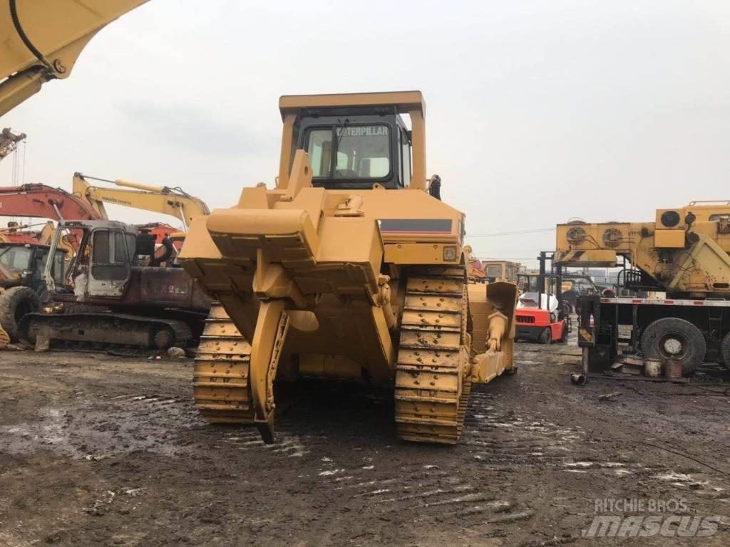 CAT D 8 N Crawler dozers