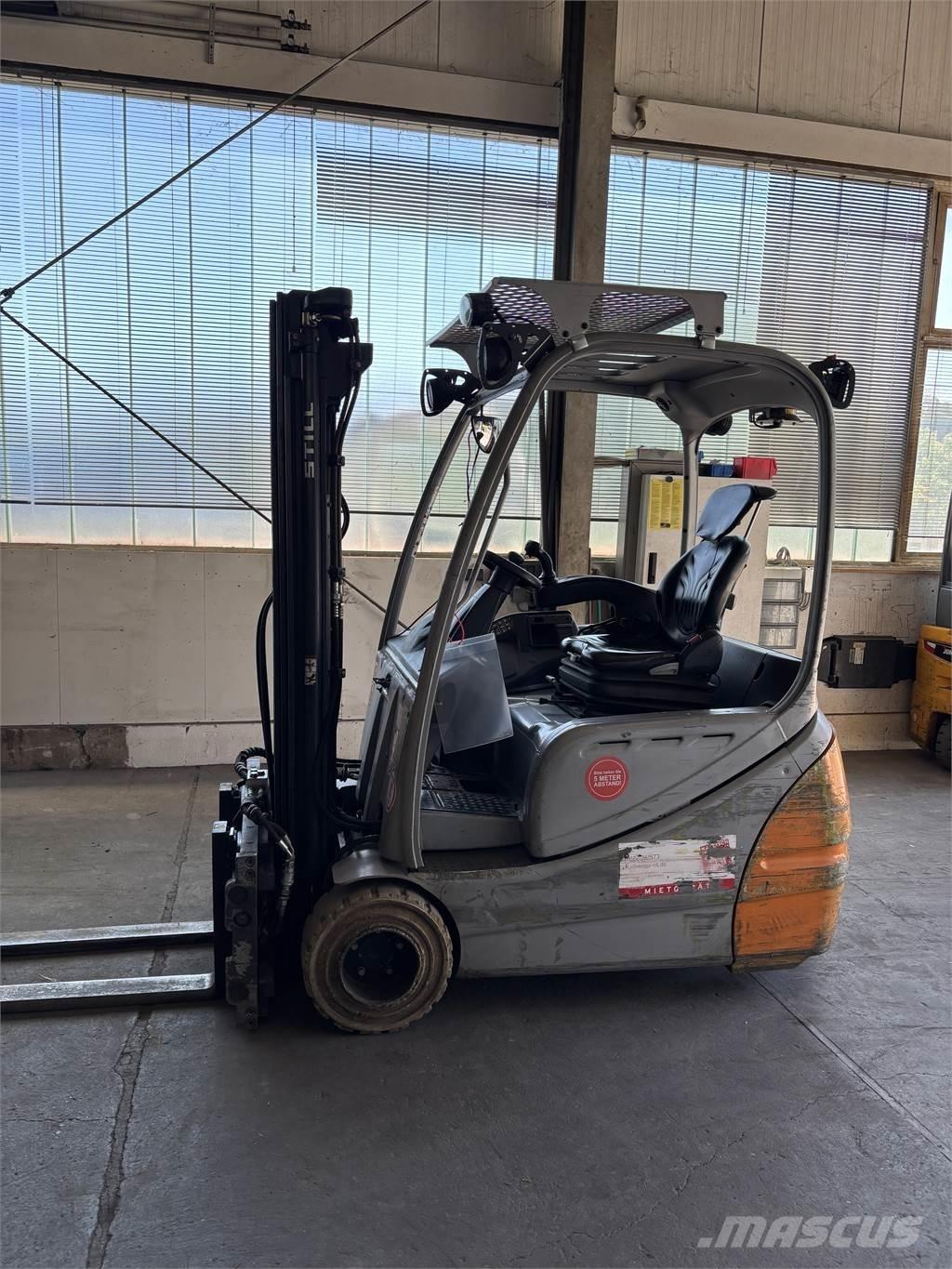Still RX20-20 Electric Forklifts