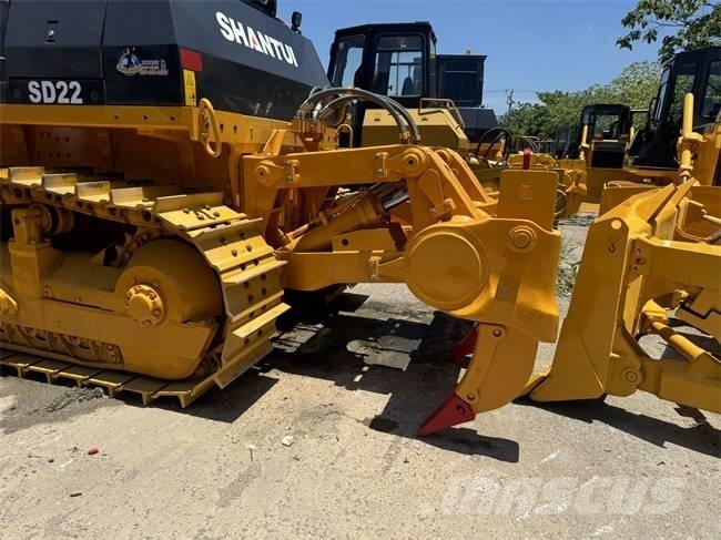 Shantui SD 22 Crawler dozers