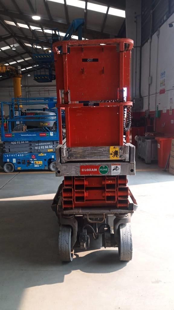 JLG 2030 ES Scissor Lifts