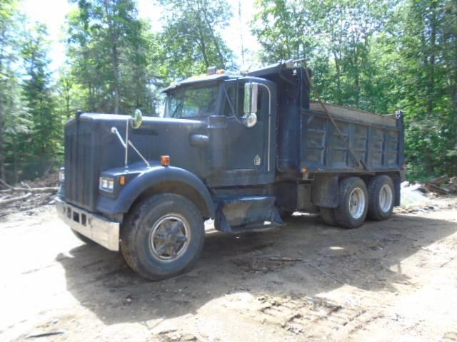 Kenworth W 900 Dump Trucks