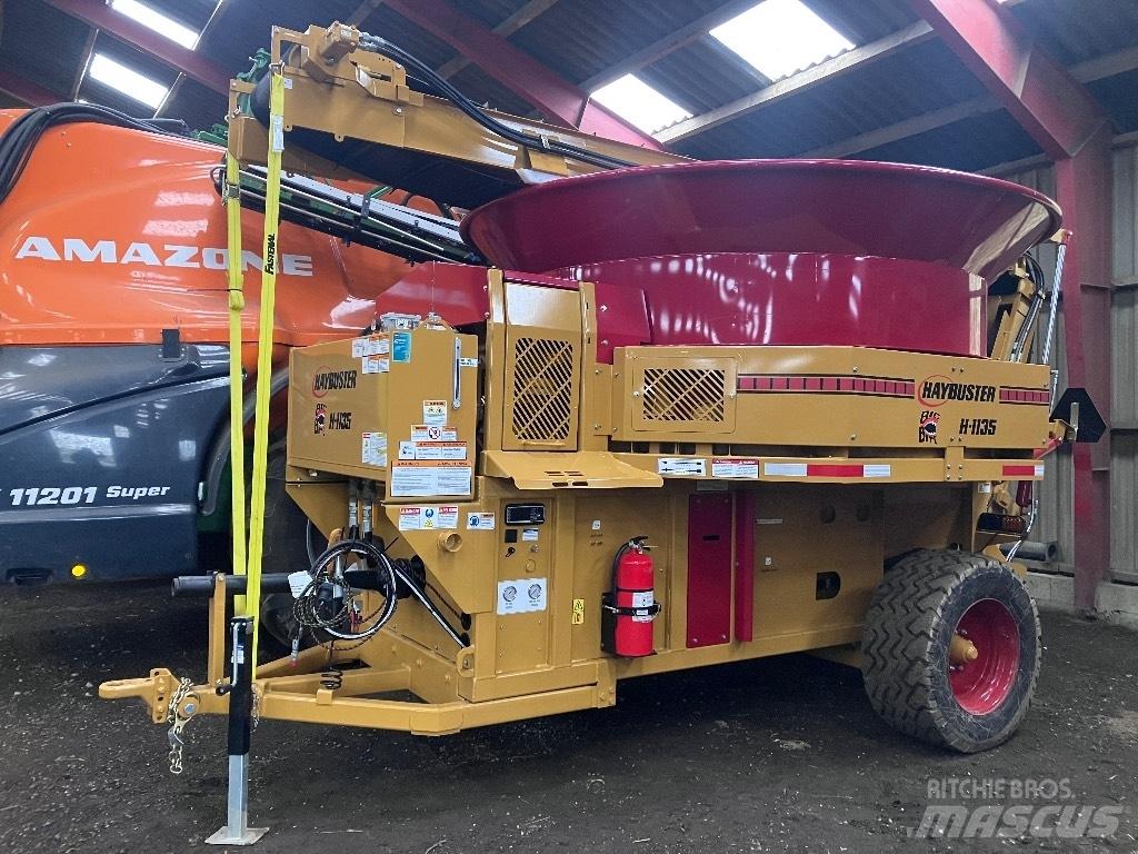 Haybuster H1135 Shredders