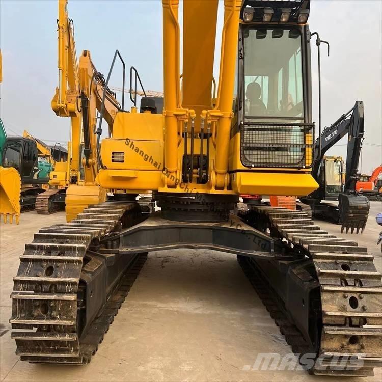 Komatsu 450-8 Crawler Excavators