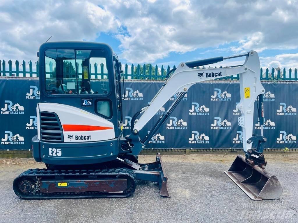 Bobcat E 25 Mini Excavators <7t (Mini Diggers)
