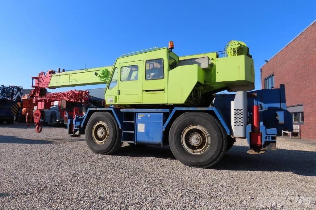 Tadano TR 250 E Rough Terrain Cranes