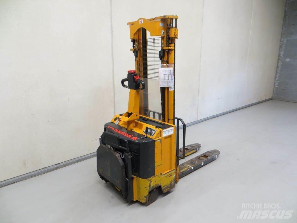 Samag ELT10 Self Propelled Stackers