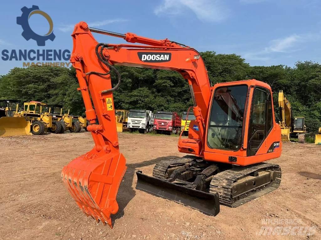 Doosan DH 80 Mini excavators  7t - 12t