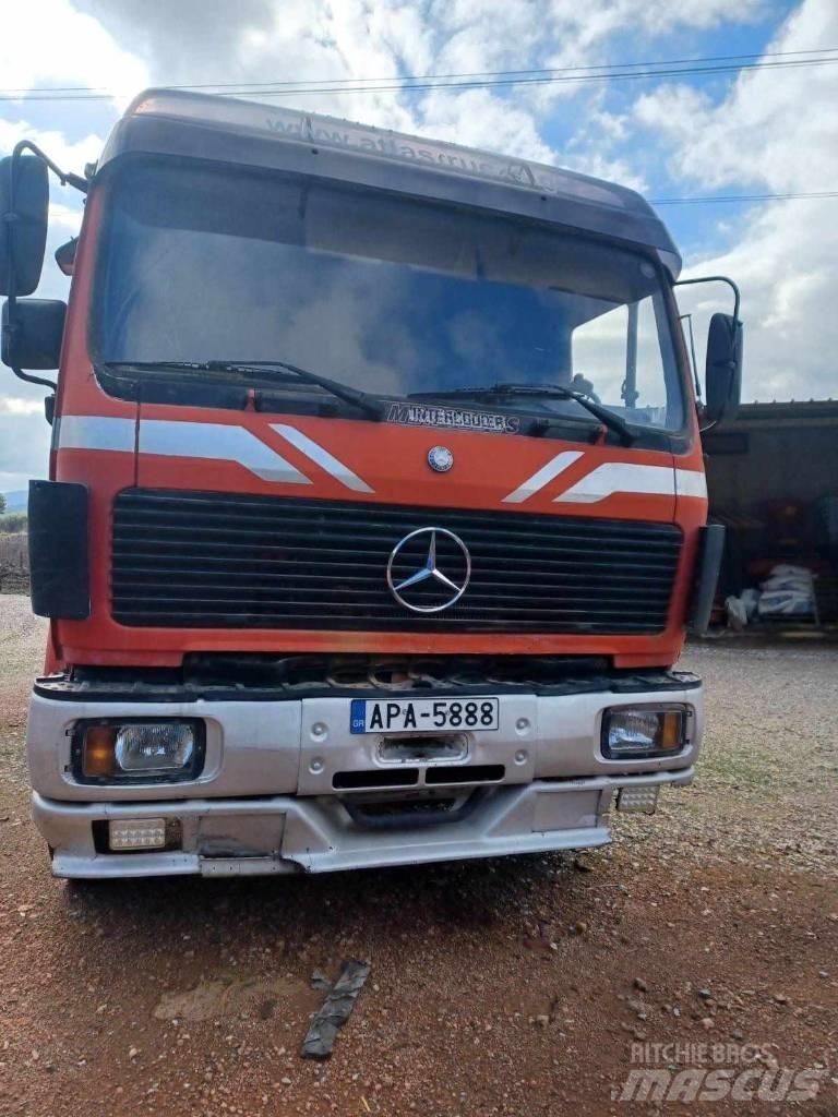 Mercedes-Benz 1638 Flatbed Trucks