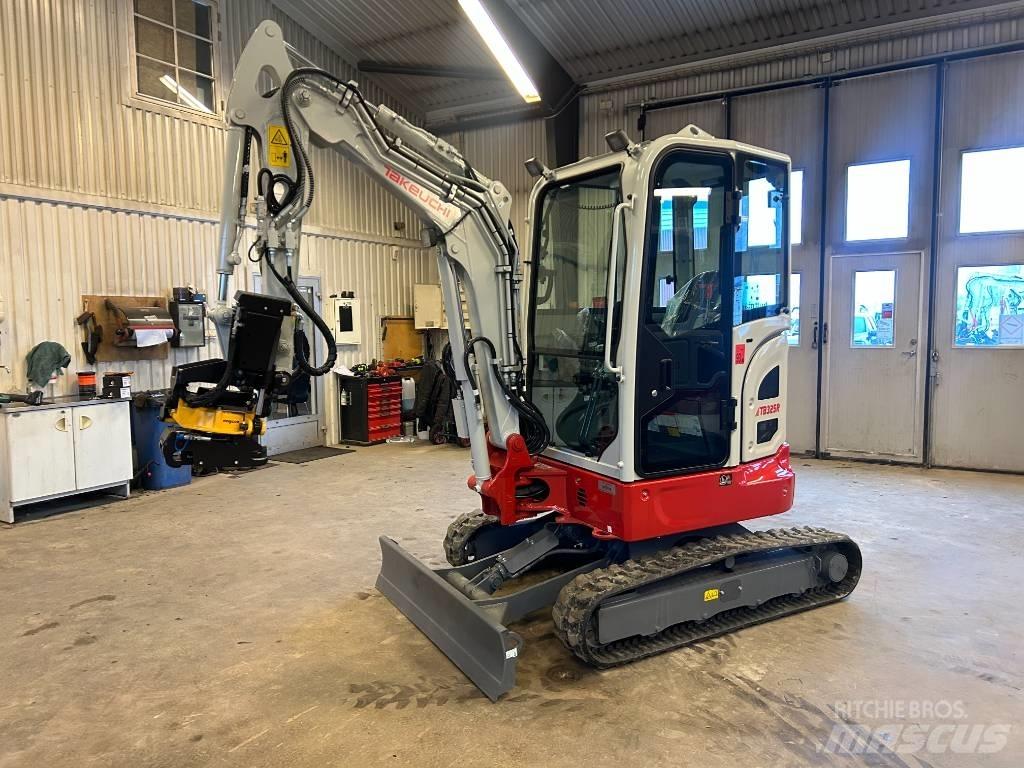 Takeuchi TB325 Mini Excavators <7t (Mini Diggers)