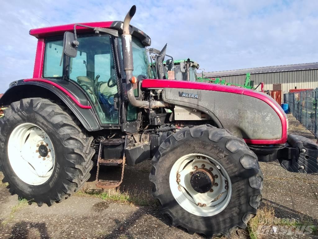 Valtra T171h Tractors